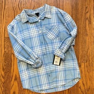 Casual Blue Plaid Button-Down Shirt Girls size 6/7